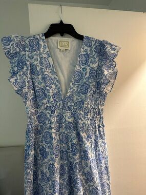 STS Blue Light Blue and White Floral Midi Dress with Ruffle Sleeves
